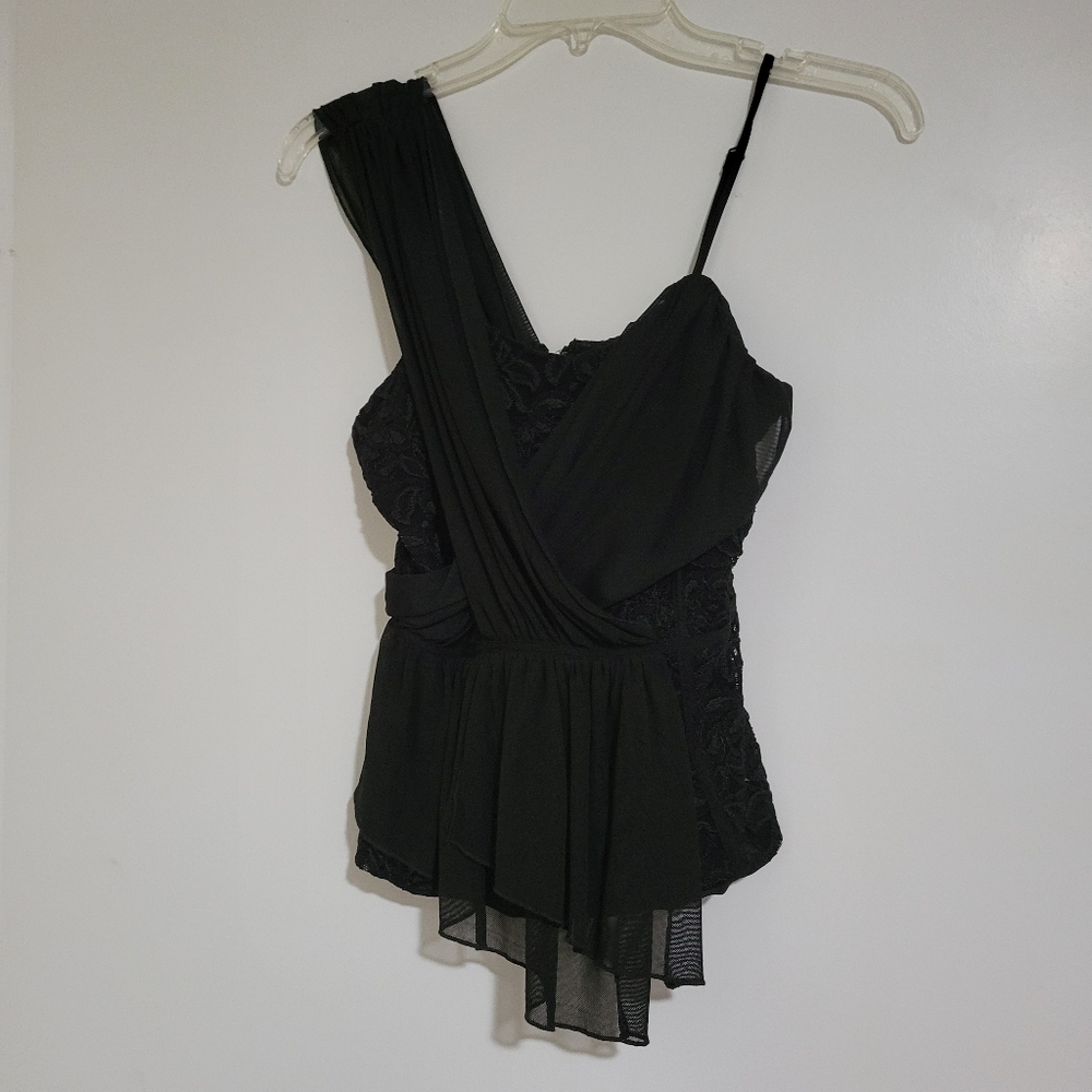 Bebe One-Shoulder Lace Peplum Top